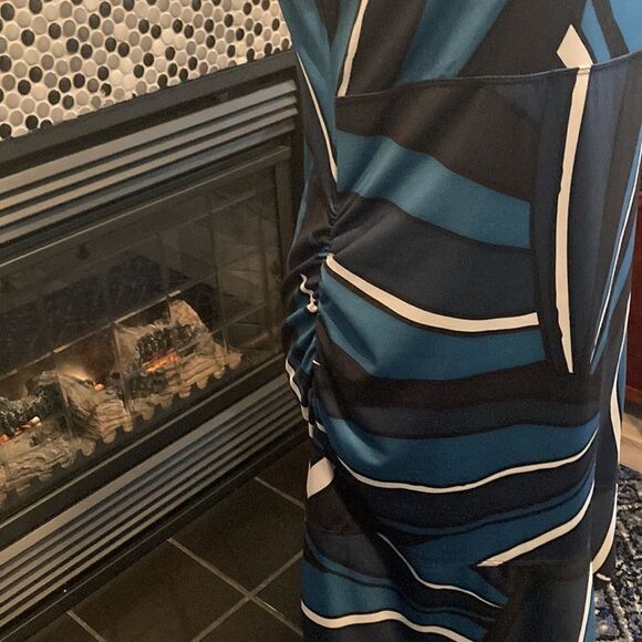 Lole bathing suit material dress, size medium, excellent used condition - Picture 4 of 12